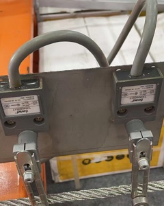 Limit switch for manure scraper TXM080517 DLC